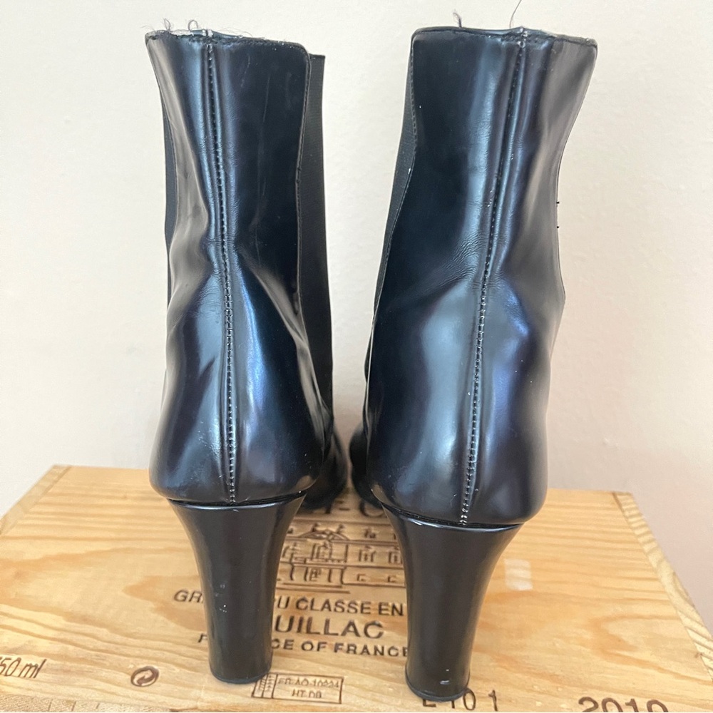 Always Chic!  Vintage Ralph Lauren Black Chelsea Leather Ankle Boots 3" Heel 9.5 - Picture 5 of 14